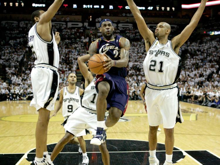 2007 Finalleri: LeBron James vs Spurs